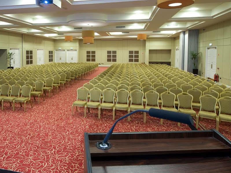 Charleville Park Hotel & Leisure Club Ireland Exteriör bild
